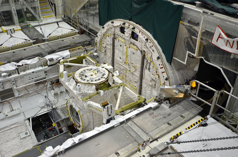 Exhibit Endeavour: NASA shuffles shuttles for final museum prep