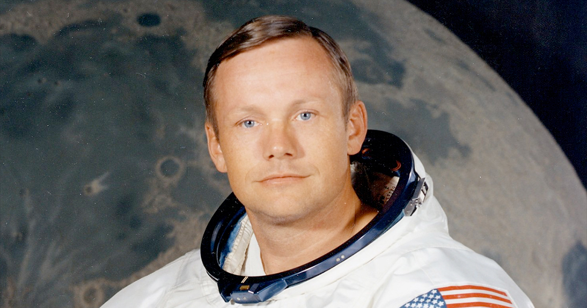 Neil Armstrong First Man On The Moon Dies Collectspace