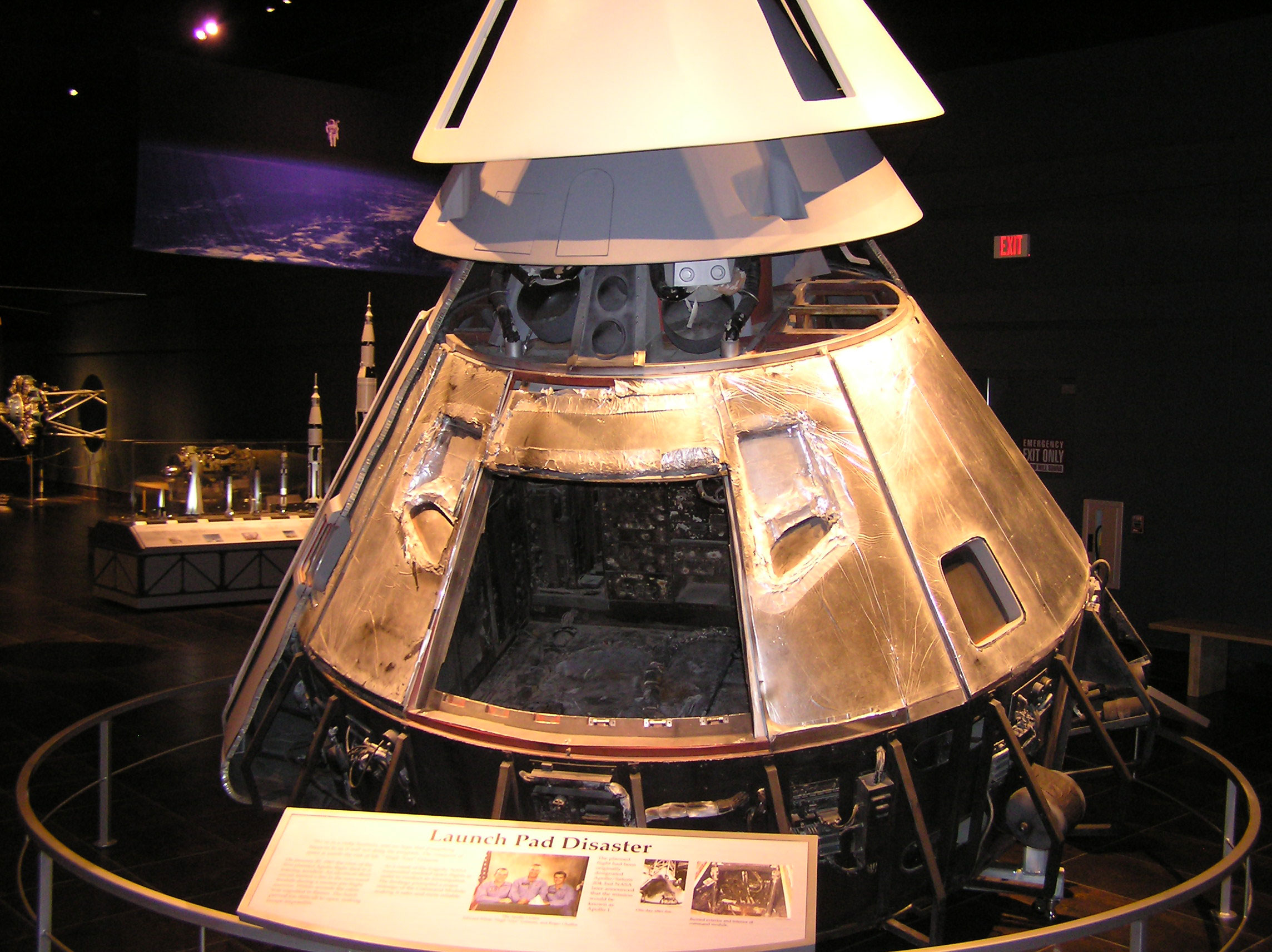 apollo 1 spacecraft disaster